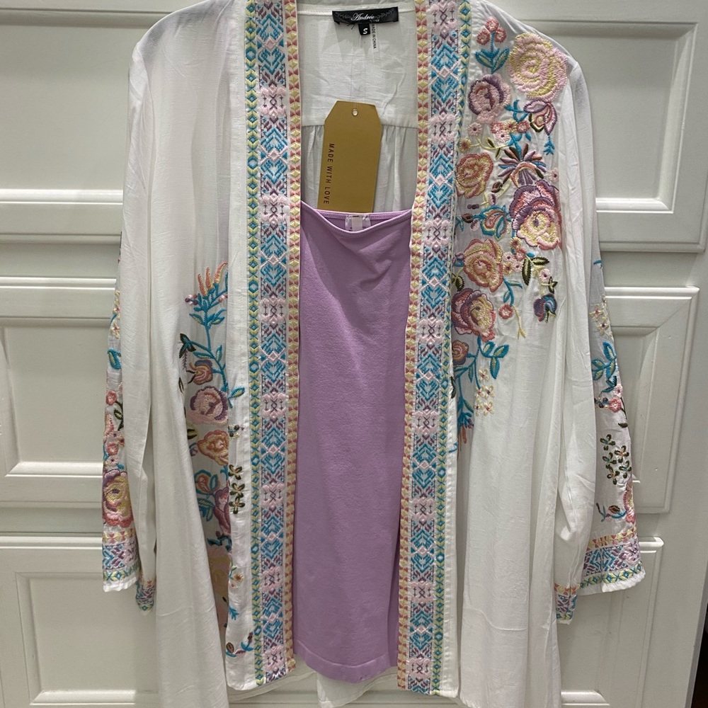NWT embroidered lightweight shrug and camisole.